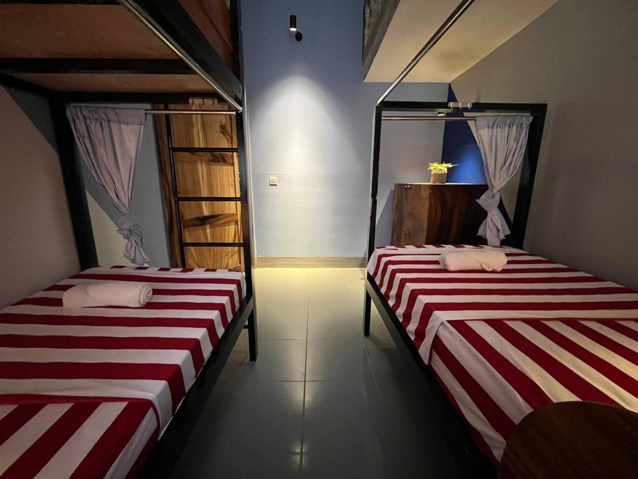 Por Chey Guesthouse Μπατταμπάνγκ Εξωτερικό φωτογραφία