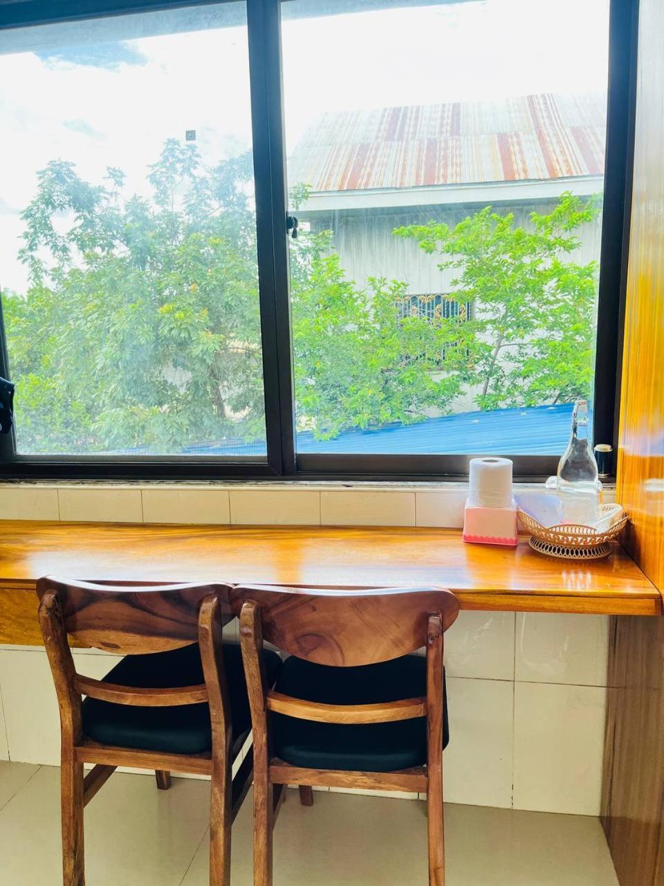 Por Chey Guesthouse Μπατταμπάνγκ Εξωτερικό φωτογραφία