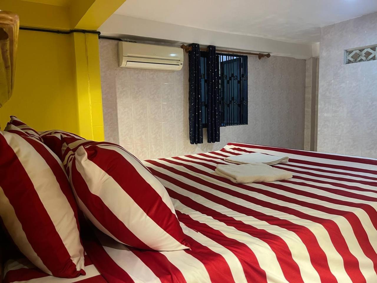 Por Chey Guesthouse Μπατταμπάνγκ Εξωτερικό φωτογραφία