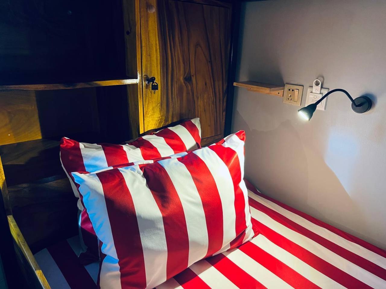 Por Chey Guesthouse Μπατταμπάνγκ Εξωτερικό φωτογραφία